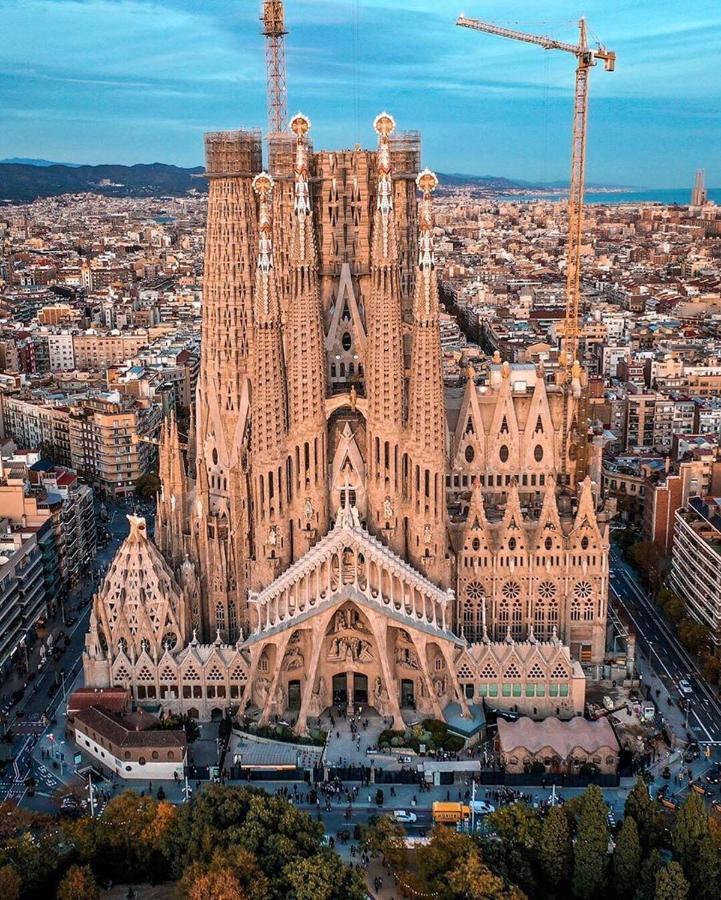 Hotel Cortes Rambla Barcelona Kültér fotó